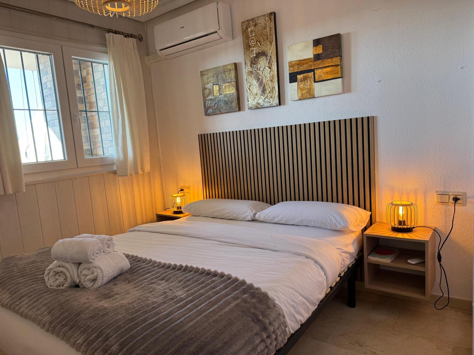 Tolles Ferienhaus Mit Sonnenterrasse Direkt Am Meer Isla Cristina Bagian luar foto